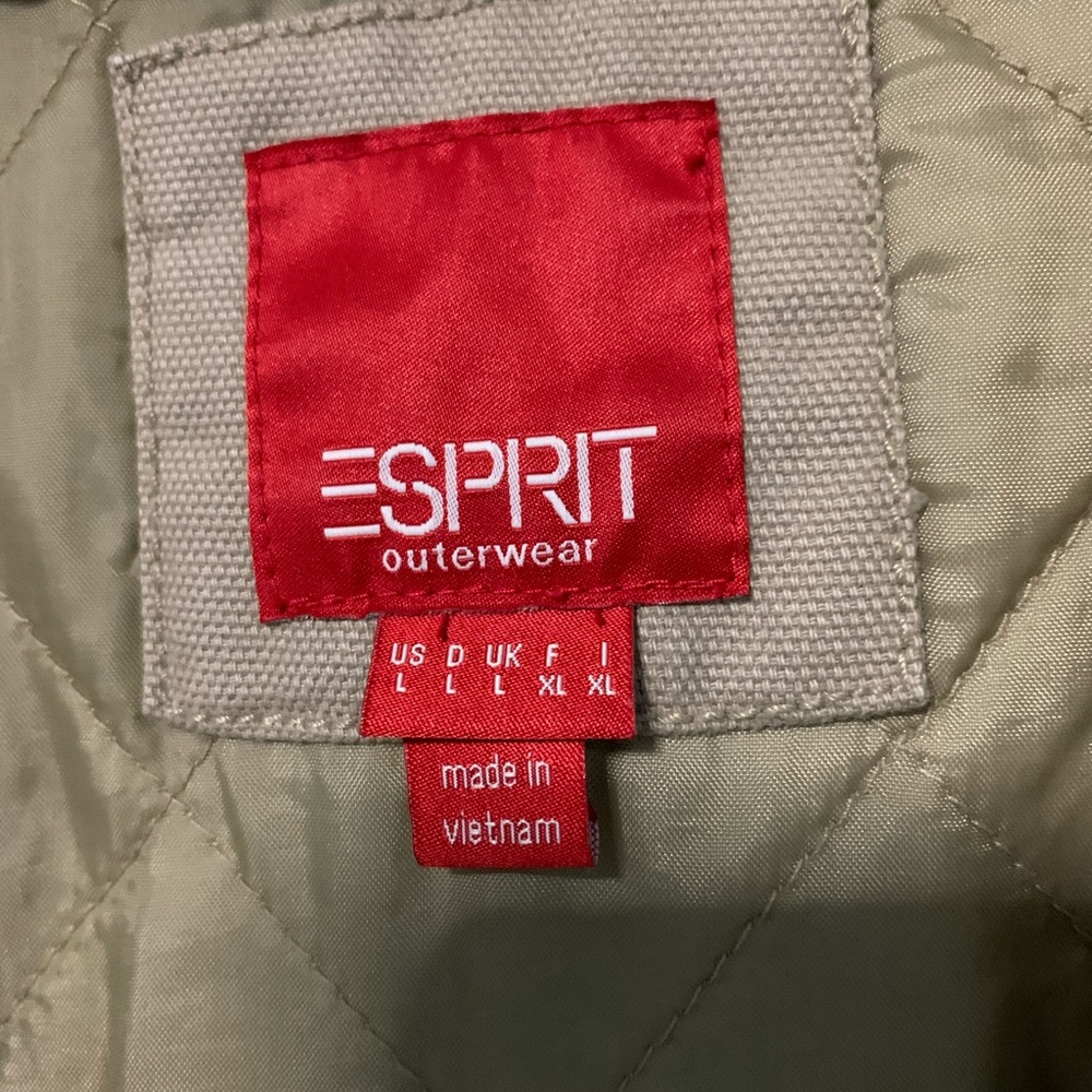 Esprit jacket - Picture 2 of 3